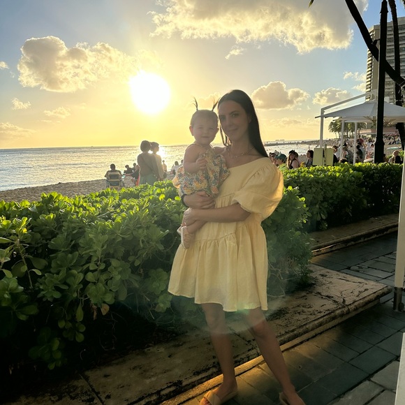 Light yellow asymmetrical cute Showpo dress - Picture 4 of 4